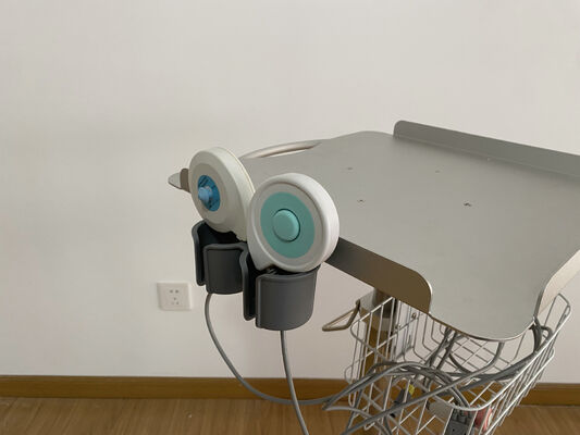 ईसीजी मशीन अल्ट्रासाउंड मशीन के लिए मूवेबल बास्केट वाला ट्रॉली