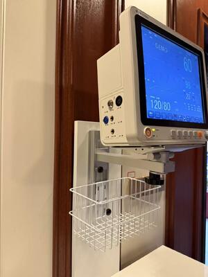 वॉल ब्रैकेट इंद्रधनुष रोगी मॉनिटर के साथ संगत